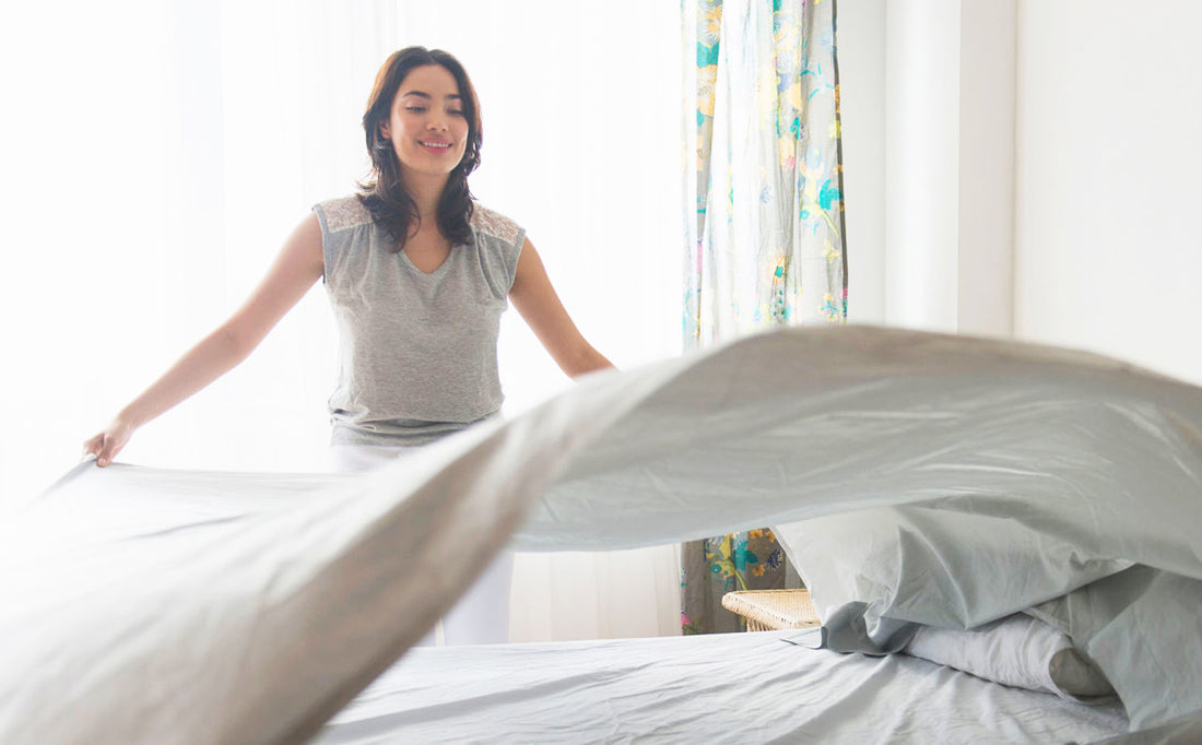 How to Declutter Your Bedroom