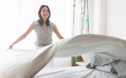 How to Declutter Your Bedroom