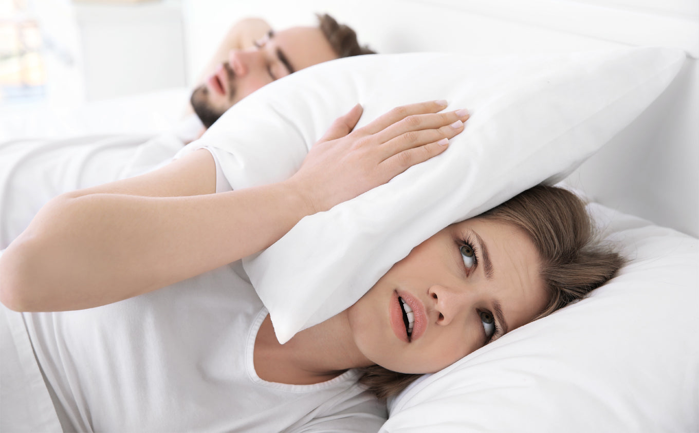 6 Ways to Stop Snoring Naturally